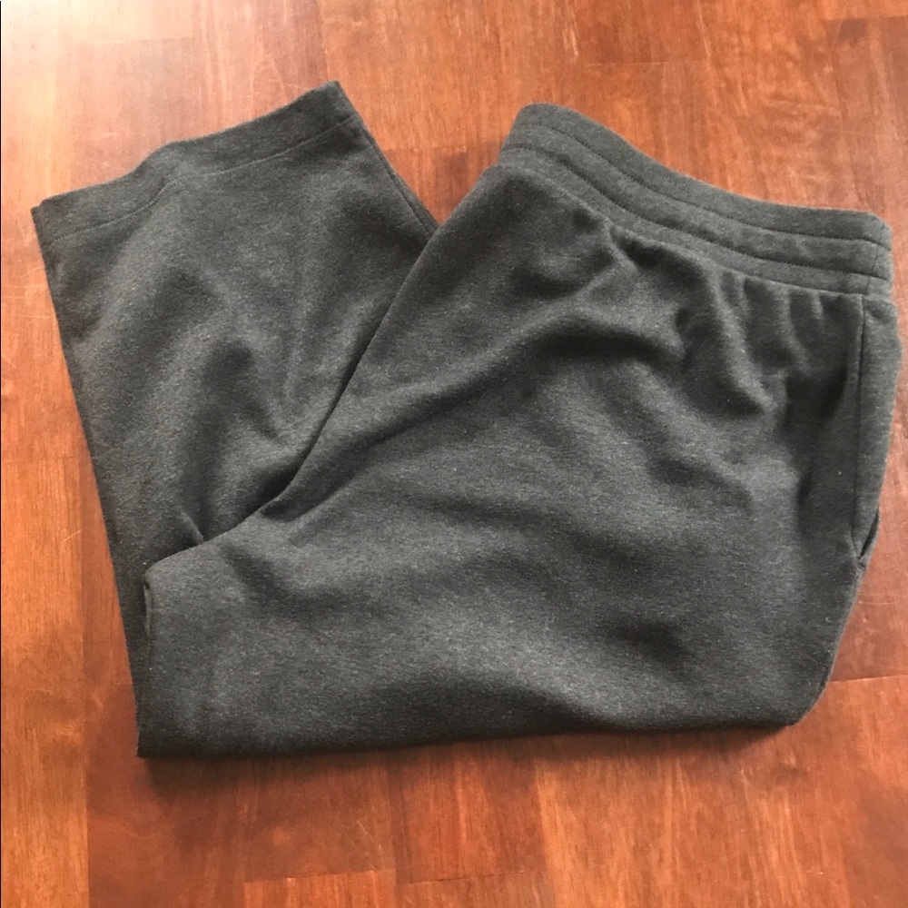 Croft & Barrow Cropped Sweatpants (Petite)